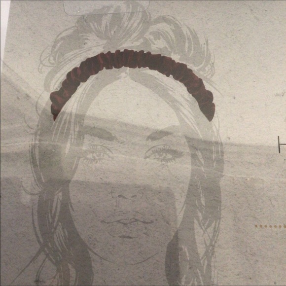 SCUNCI VELVET HEADBAND AND HAIRCLIPS SET NWT - Picture 12 of 13